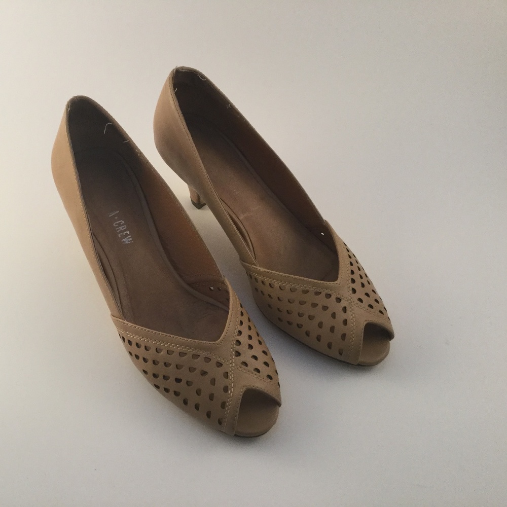 Chelsea Crew Everest Pump Beige